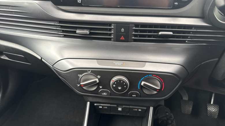 Hyundai i20 1.0T GDi 48V MHD SE Connect 5dr Petrol Hatchback